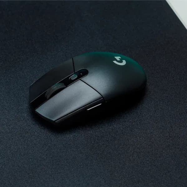 Logitech G304 - Mice